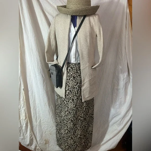 Zara Basics Collection Beige Long Zip Up Textures Blazer Jacket Women’s Small - Picture 2 of 5